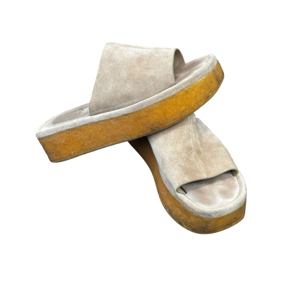 Vince Women’s Suede Beige Rubber Sole Sandals Slides Boho SZ 7 M